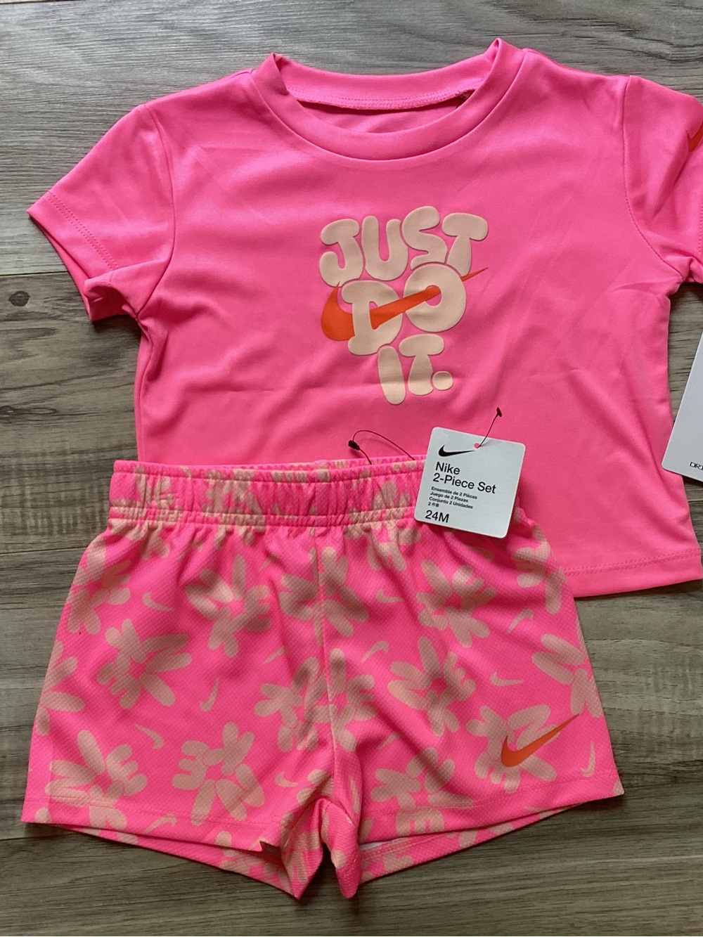 Nike girls shorts Set size 24 months(NWT) ~PRICE IS FIRM, NO OFFERS~